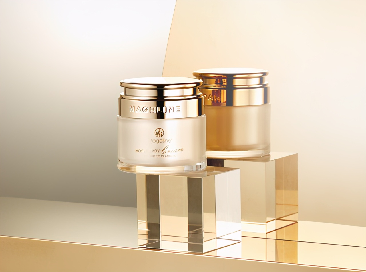 麦吉丽素颜三部曲尽享素颜之美,夏日元气裸妆