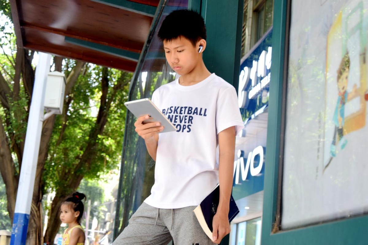 jbl蓝牙耳机降噪效果测评,jbl触屏耳机降噪测评