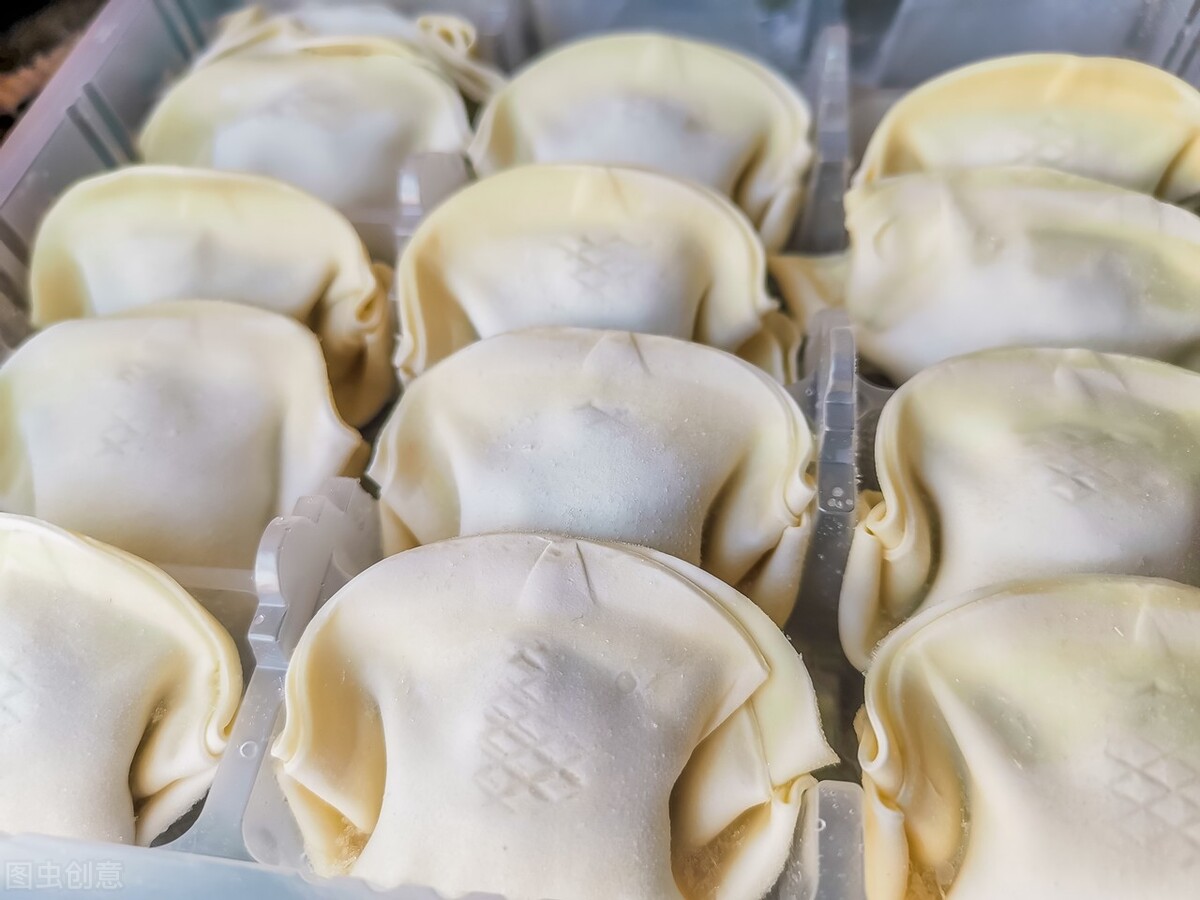 初五迎财神你对财神了解多少,2020年财神节几点迎财神比较好