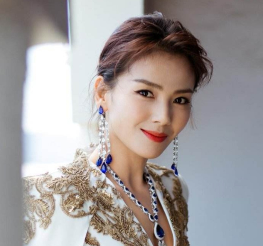 拥有这四种嘴唇的人颜值一定不差,嘴唇的类型哪几种最好看