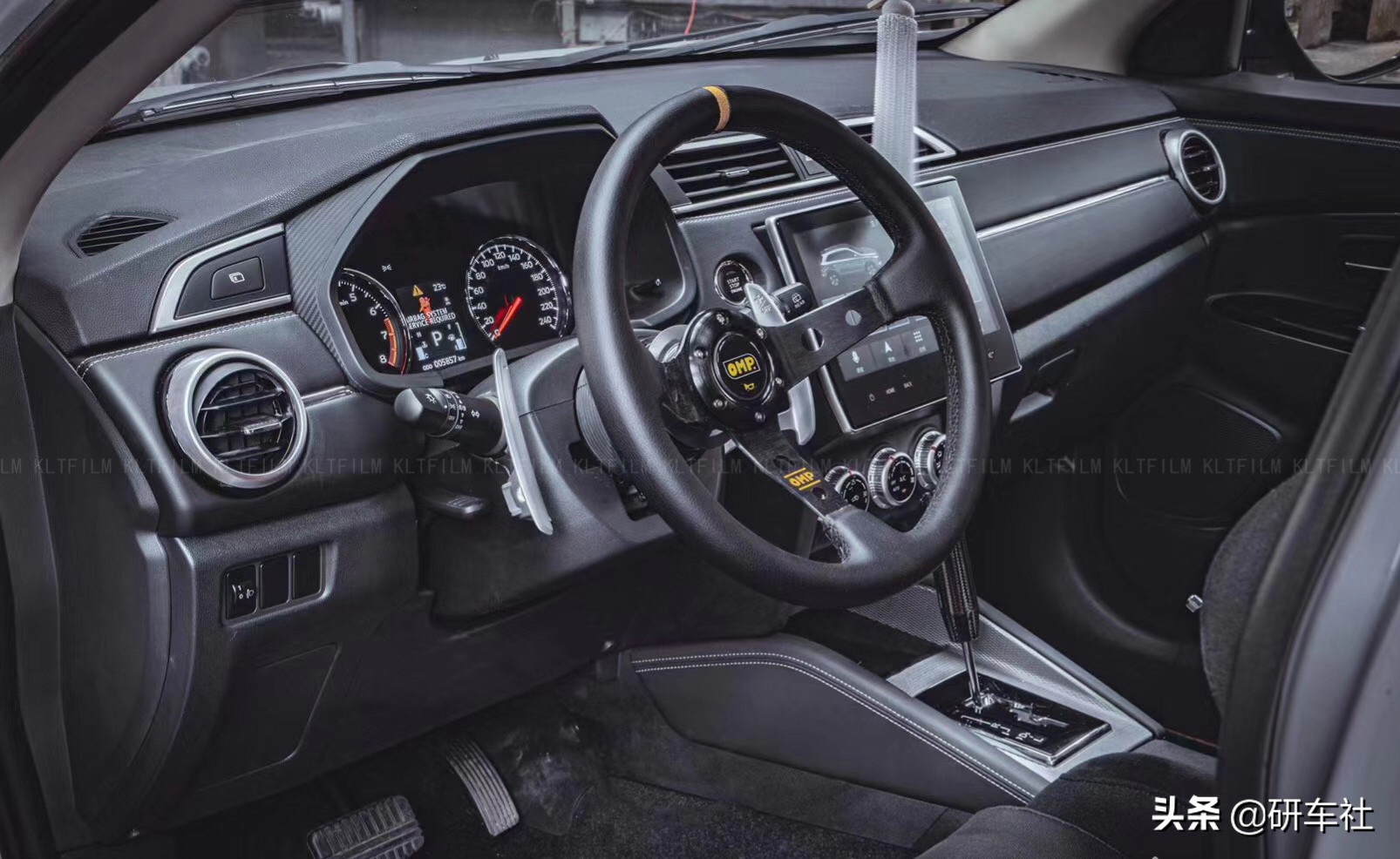 三菱最帅的一张照片,三菱哪一款最帅