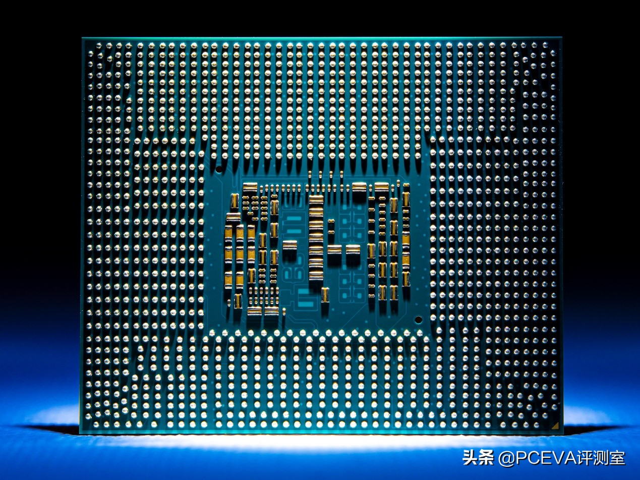 英特尔irisxemax是独立显卡吗,英特尔显卡与核显交火