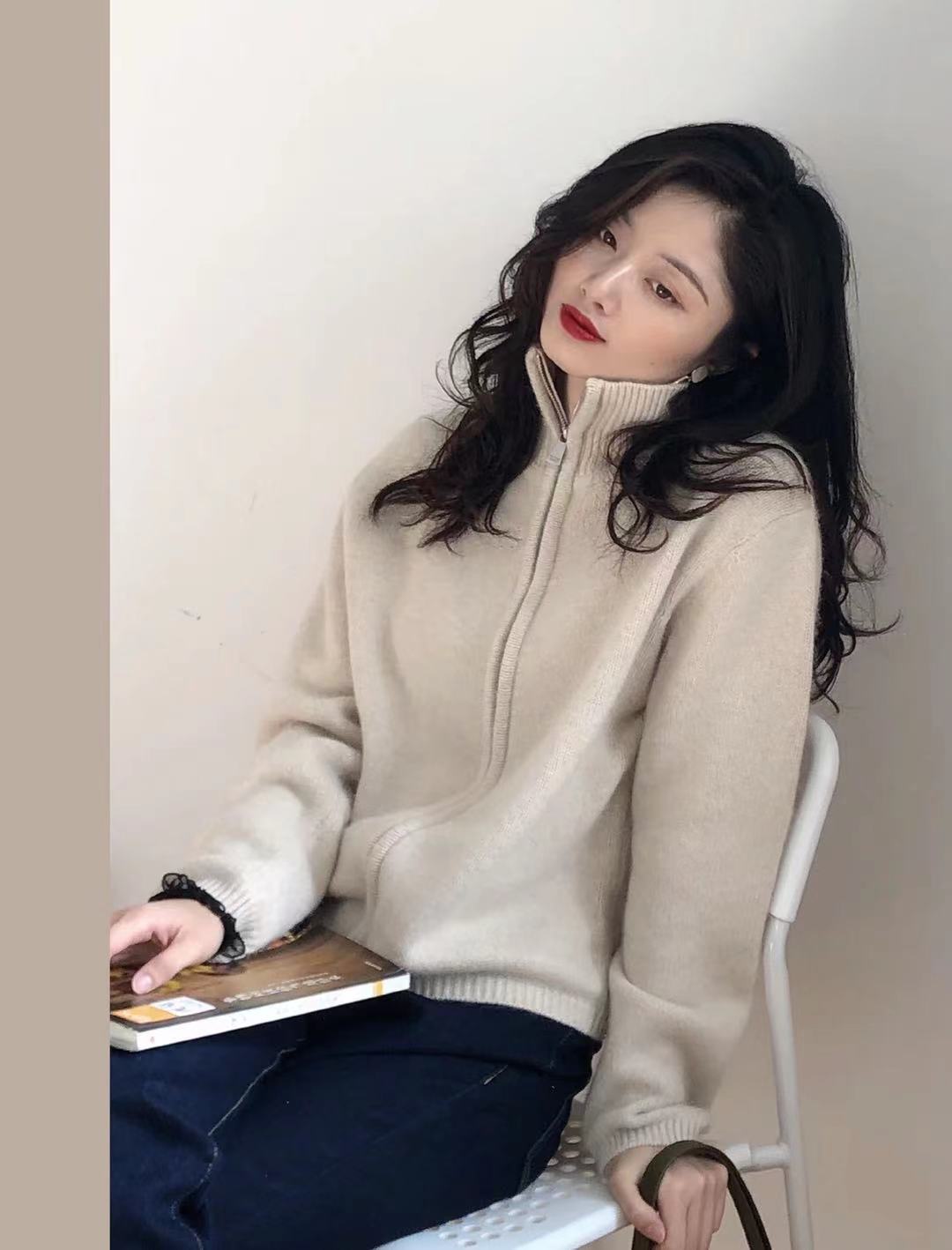 菱形方脸女生适合中分,适合方脸女生的千禧风