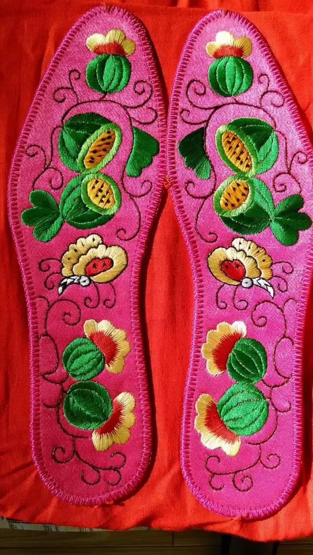 纯手工刺绣鞋垫都是什么图案,45款传统刺绣鞋垫