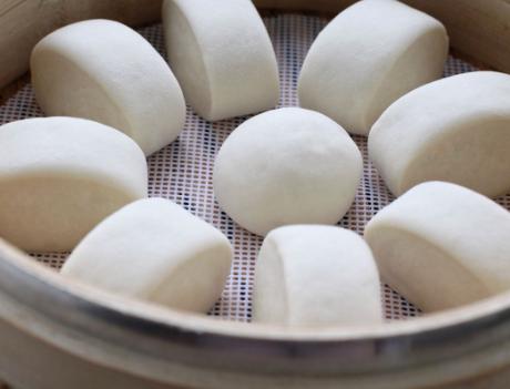 怎样用酵母粉蒸馒头好吃又松软,蒸馒头酵母粉教程全过程