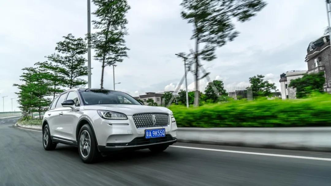 挑战航海家四驱尊雅版,全新林肯冒险家整体实力精进