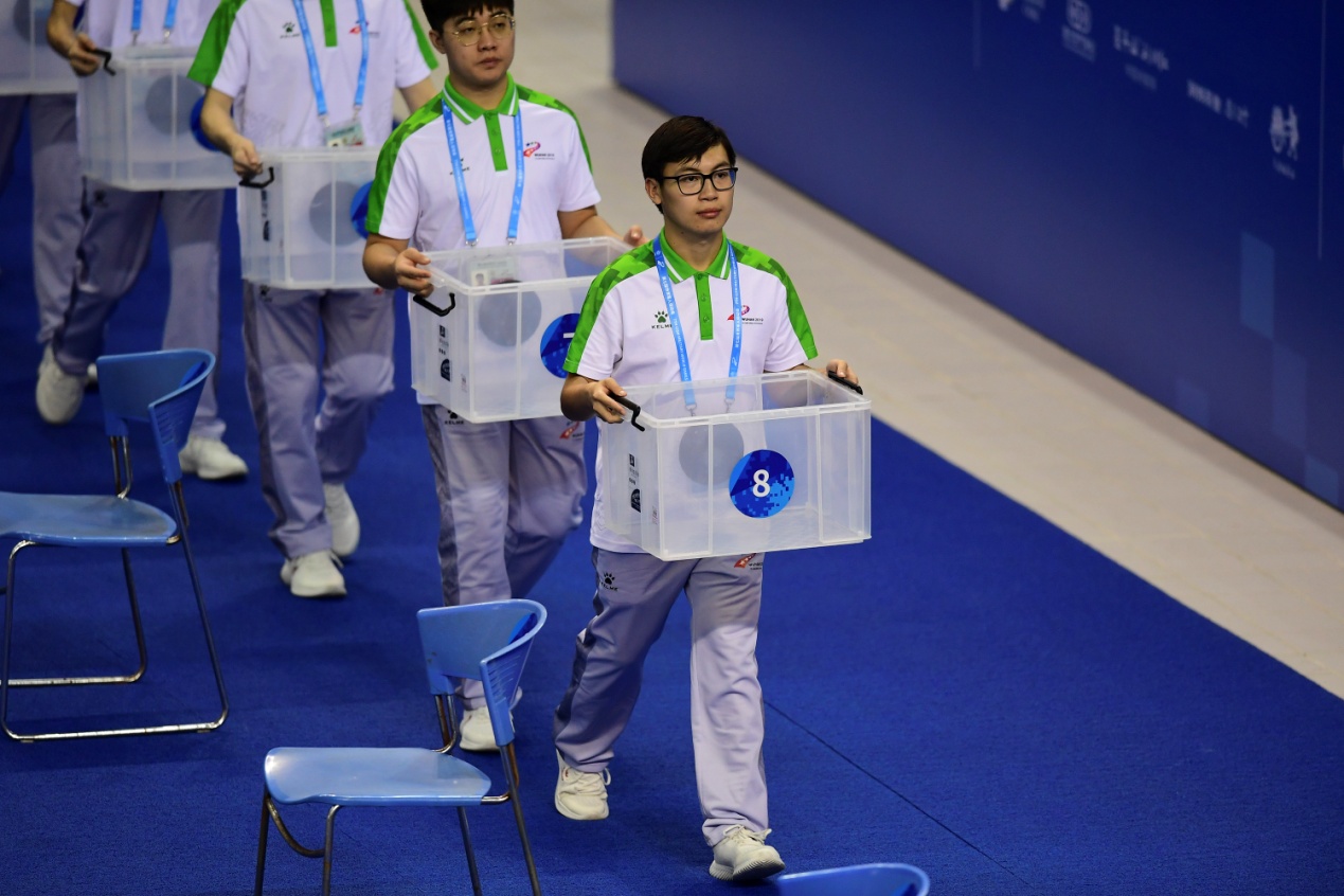 军运会卡尔美,军运会的赞助商