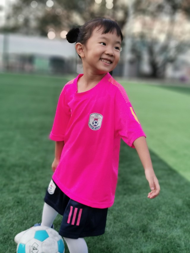 足球运动对少年儿童成长的好处,足球运动对幼儿身心发展的益处