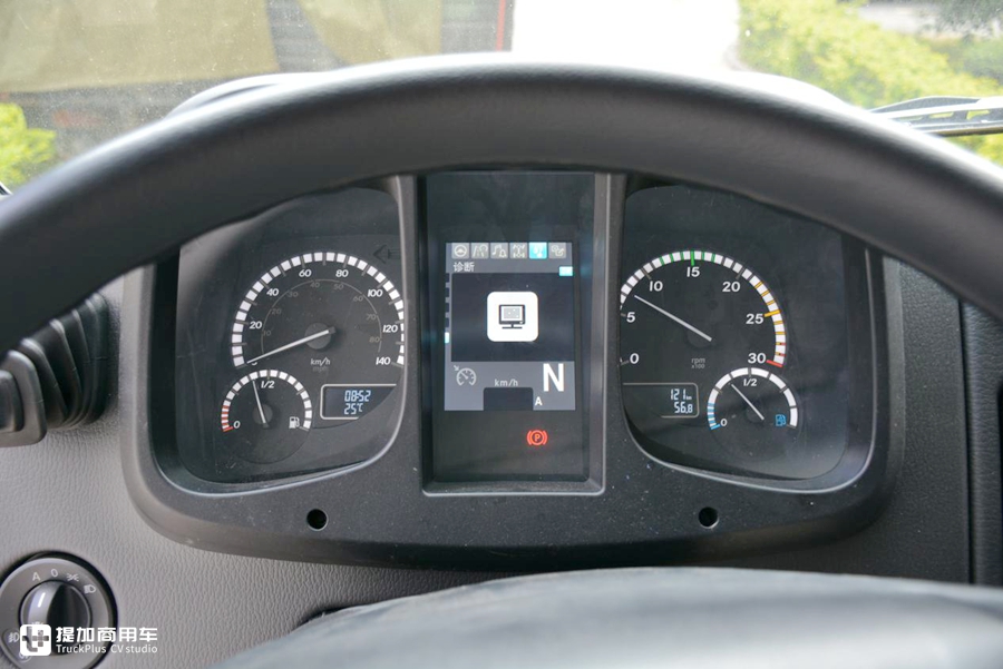 乌尼莫克和阿莫迪罗房车哪个大,阿莫迪罗乌尼莫克u5000房车