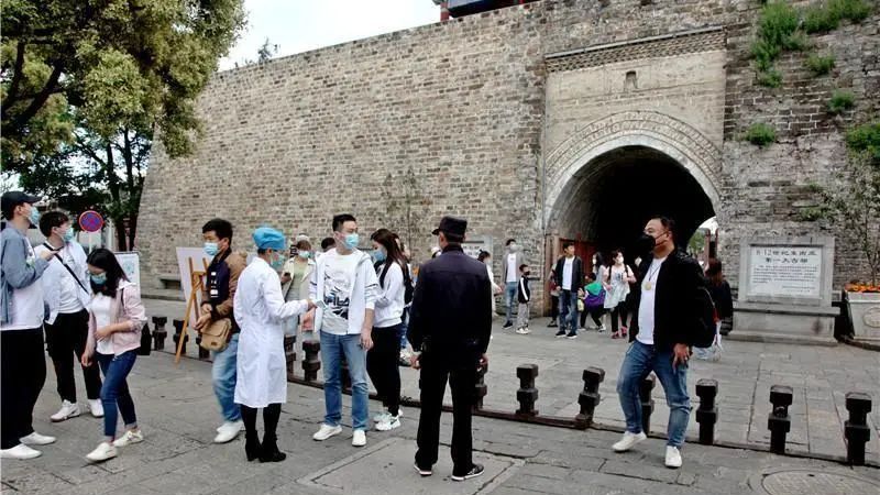 大理旅游收入,大理旅游业恢复营业