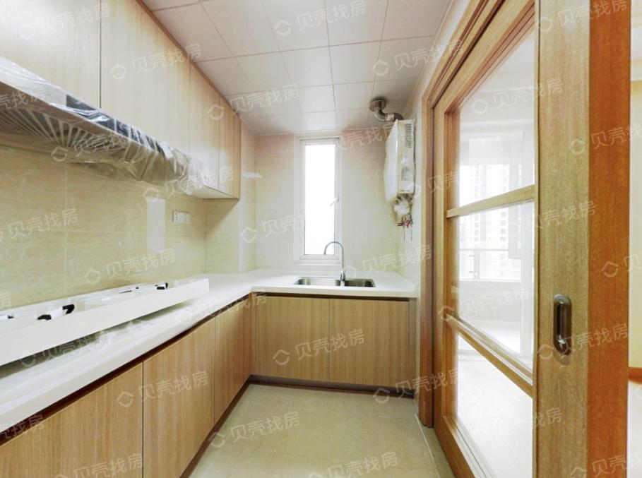 精装二手房100万,91平三房二卫南向精装96万快来抢