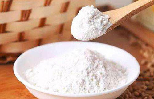 狗狗半夜吐狗粮肚子还咕噜咕噜叫,狗狗半夜一直叫怎么回事