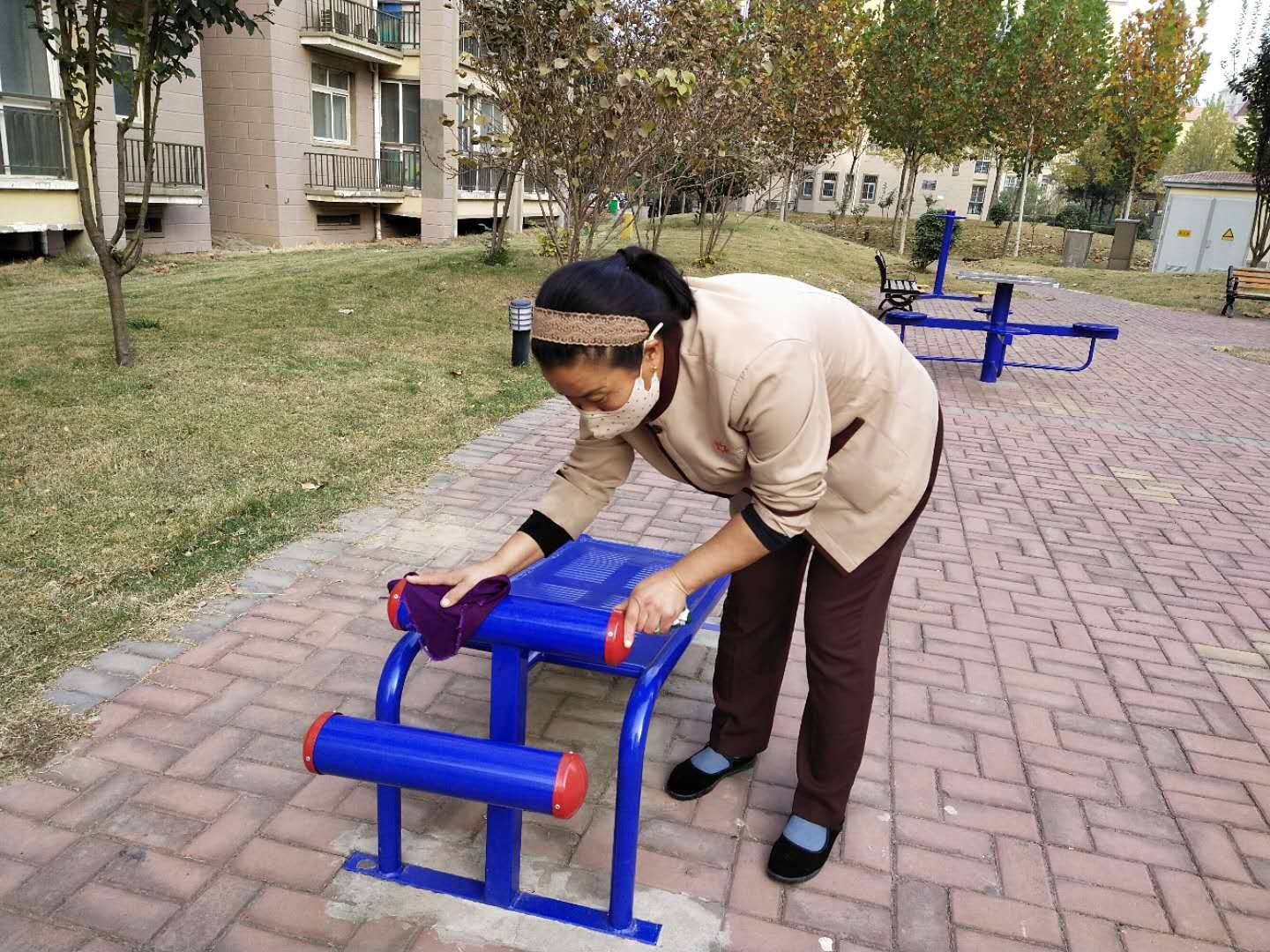 凤凰城二期物业管理,凤凰城物业现状