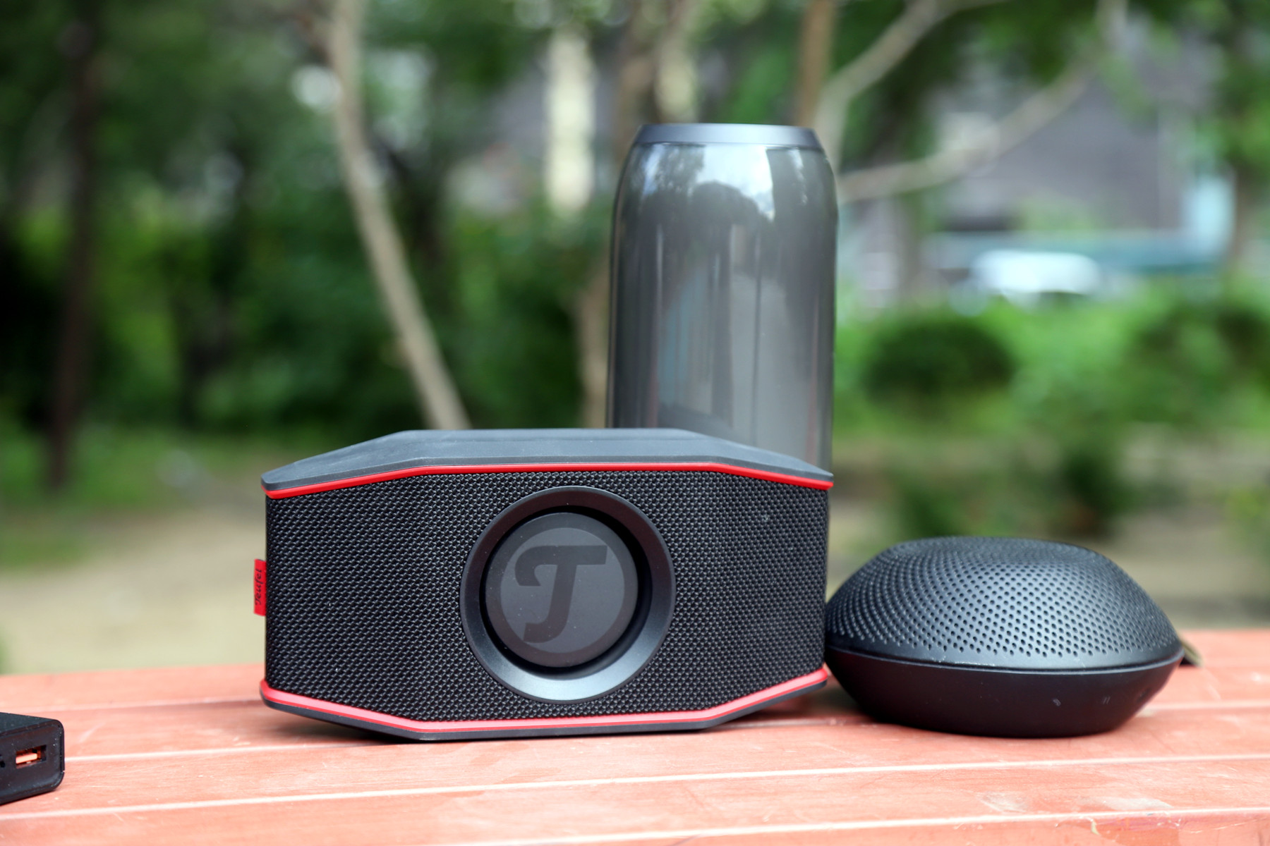 德斐尔小魔盒蓝牙音箱体验,德斐尔rockstergo拆解