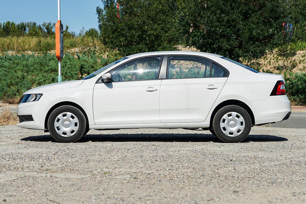 关于20款斯柯达昕锐评价,斯柯达昕锐自动挡车油耗多少