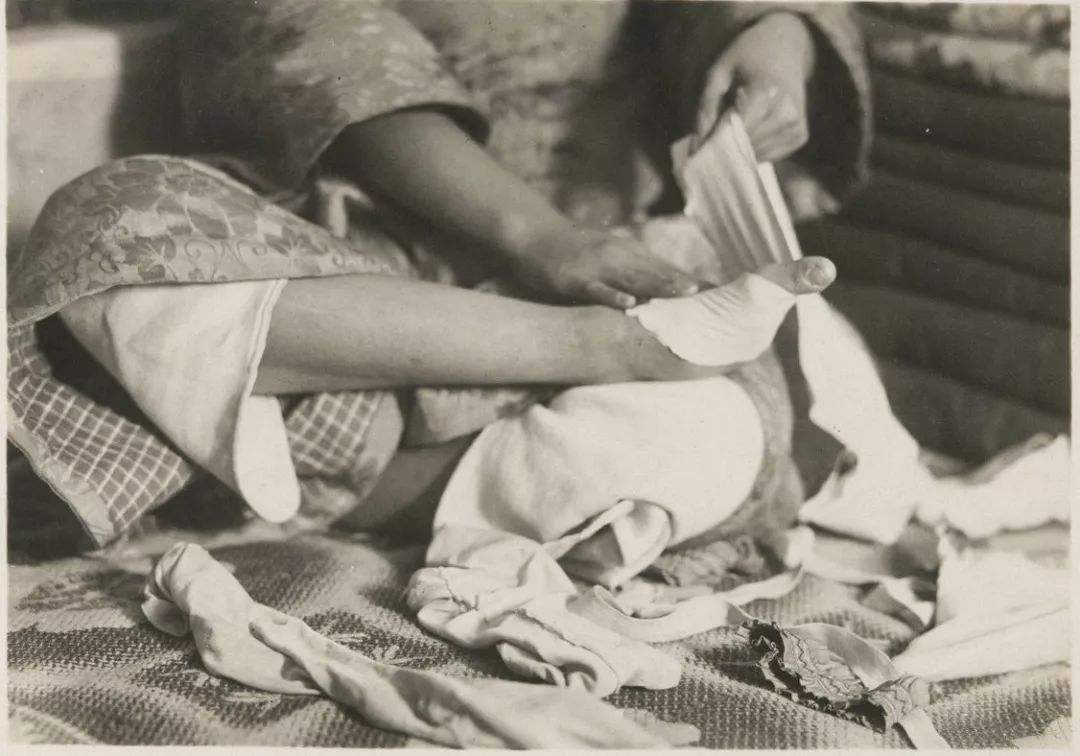 裹脚有多残忍,裹小脚这么丑为啥古代会觉得好看