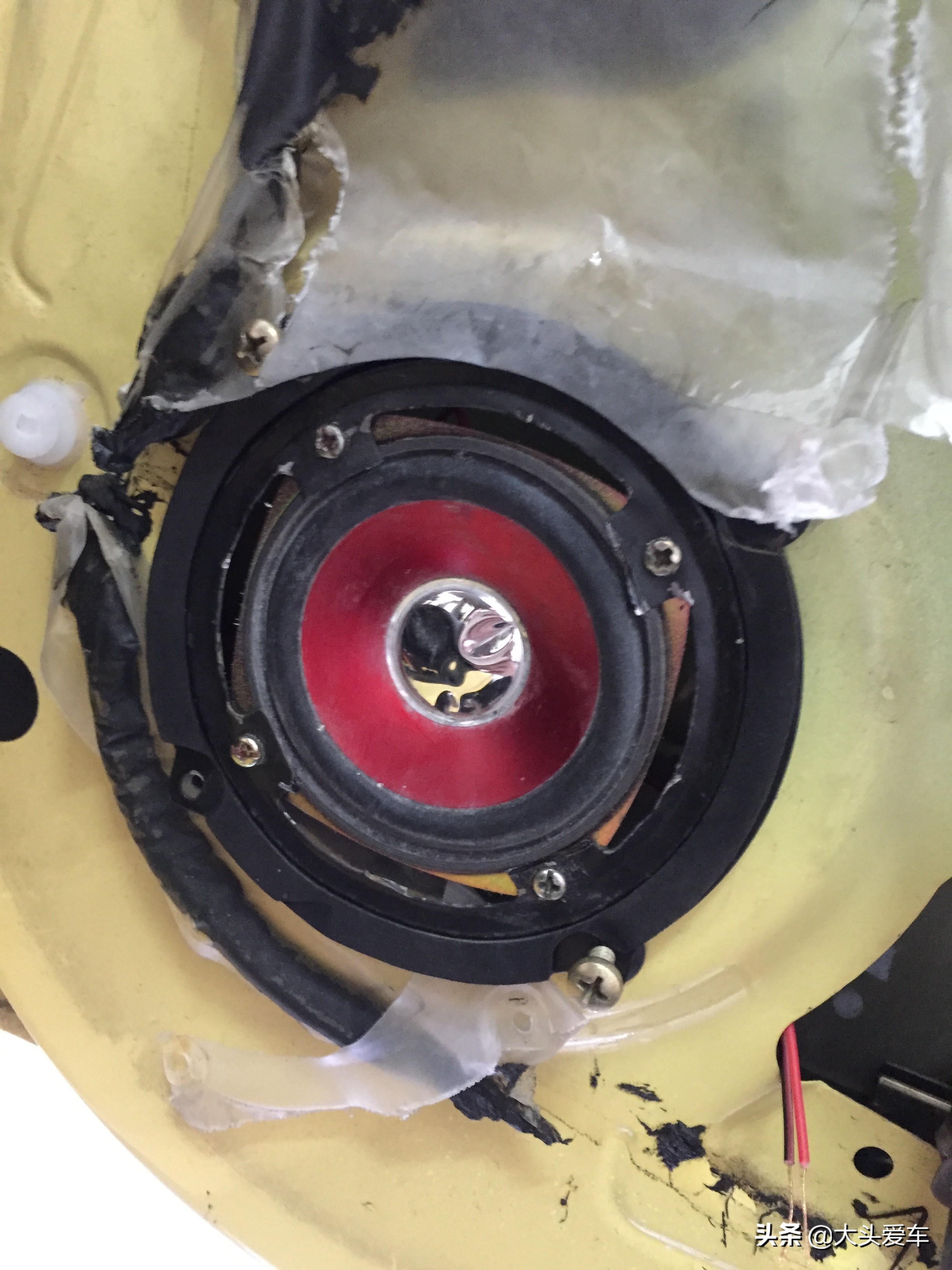 12年奔奔mini换收音机,12年二手奔奔mini