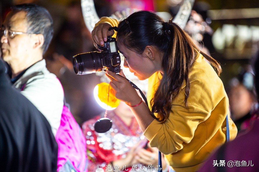 贵州租苗服多少钱,贵州景区租苗服