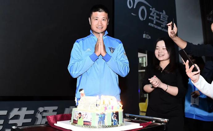 足球运动员吴承瑛现状,吴承瑛是中国最好的左后卫吗