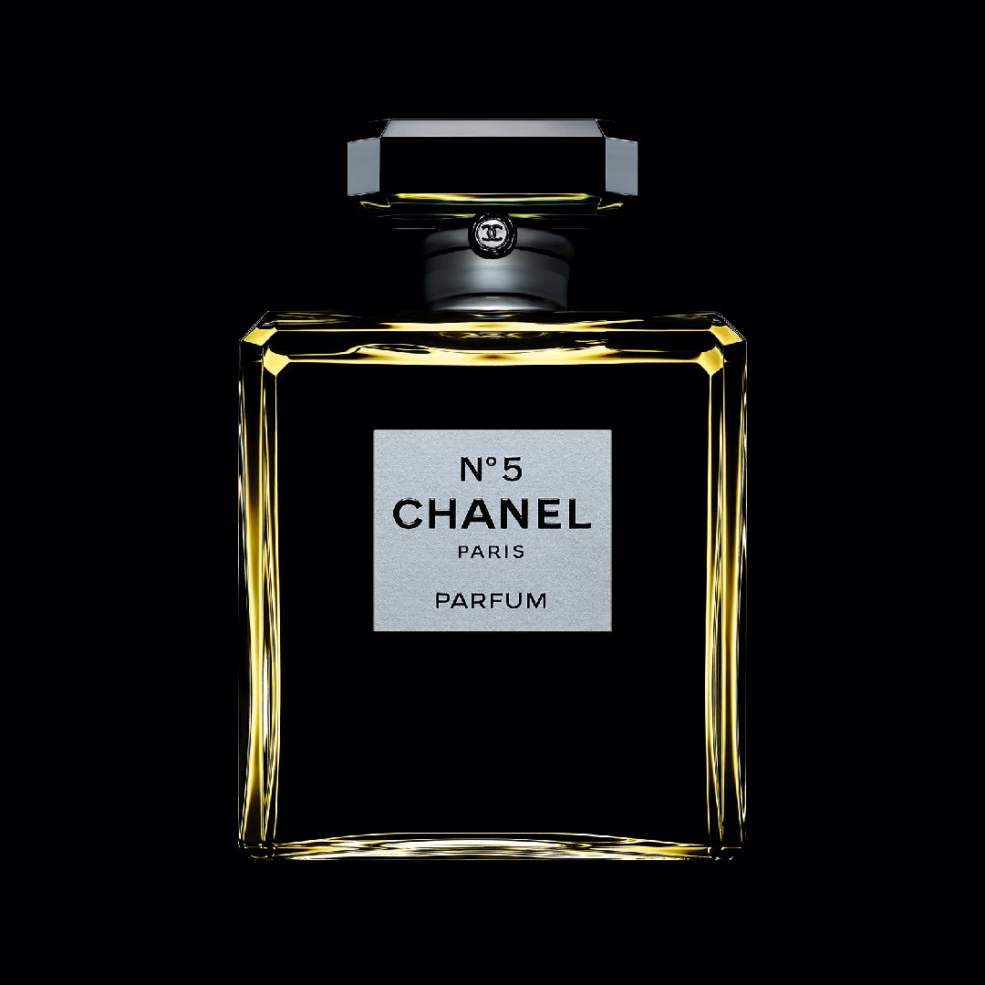 香奈儿香水5号展览,香奈儿5号红色展