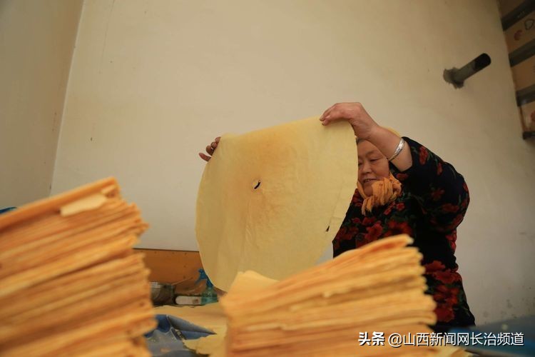 “我们身边的二青会”系列报道之五：看精彩赛事品屯留美食