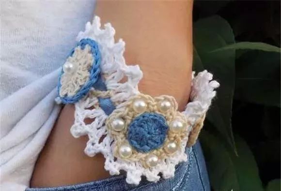 手工钩针编织饰品附图解,钩针编织小饰品图解