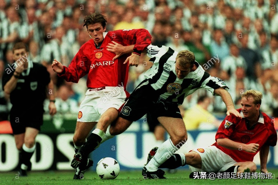 贝克汉姆最新战靴,贝克汉姆穿过什么球鞋