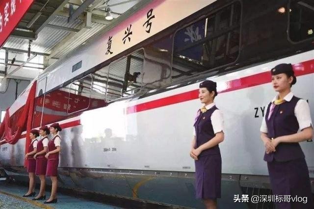 和谐号和中国复兴号,和谐号和复兴号高铁视频