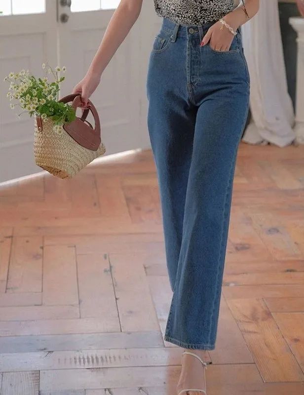 网购衣服和品牌的衣服一样,网购如何挑选有质感简约的衣服