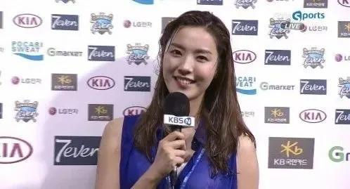 身材不输女星柳岩,关婷娜身材不输柳岩