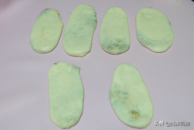 做出来的烧饼想要酥脆怎么和面,烧饼也能自己做和面有讲究