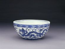 明宣德青花瓷香炉,明宣德青花瓷器的橘皮纹