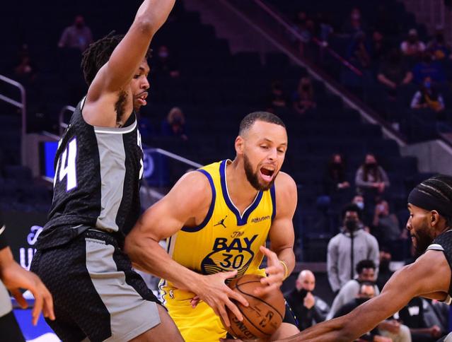 打服波波维奇的球员,打服