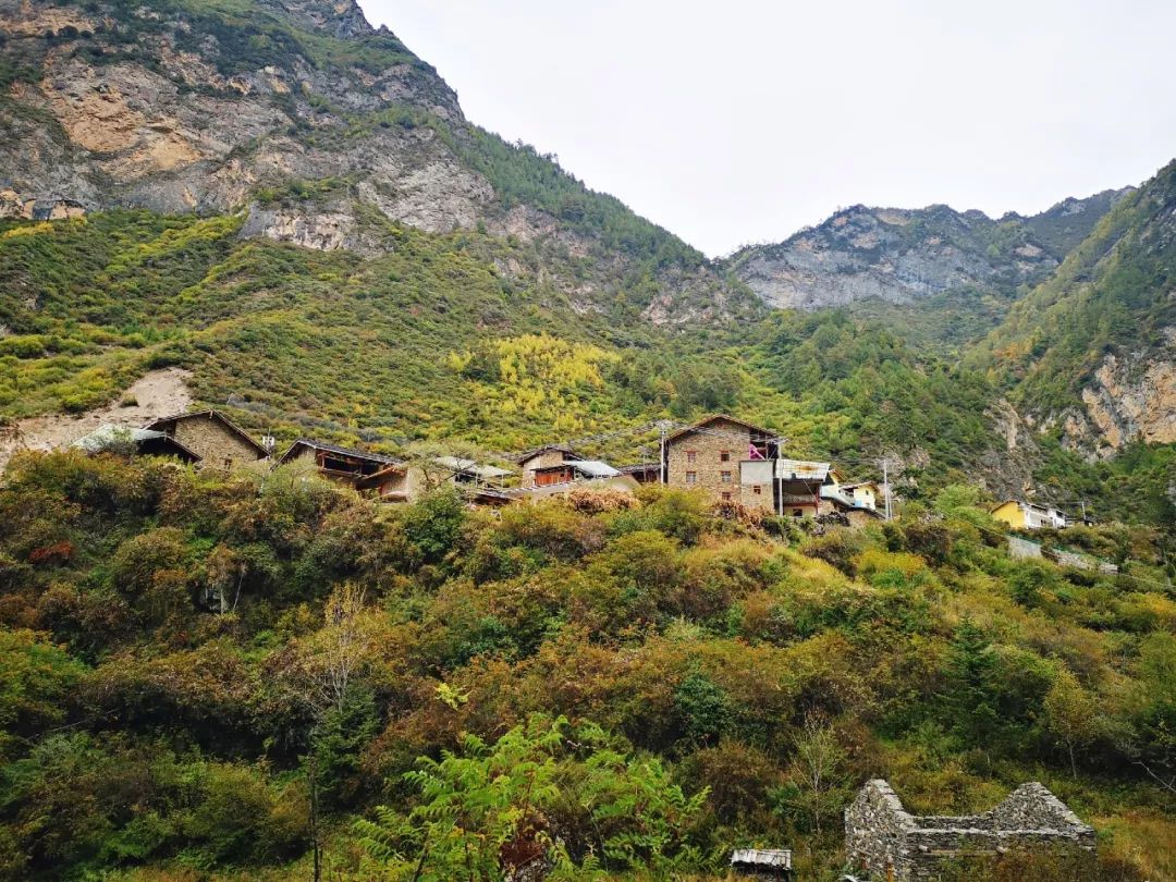 成都出发避暑游玩攻略5天,国庆四川好耍的地方