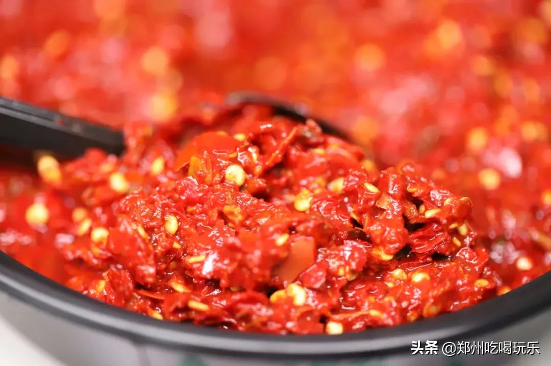 上头！爆辣*疆新**炒米粉，飙泪也想嗦完