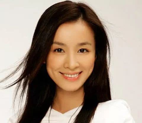 张庭夫妇捐款2000万抗疫！曾因纳税21亿上热搜，微商真这么赚钱？