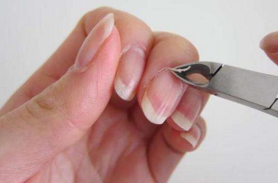 做美甲基础步骤全教程,自己动手做美甲怎么发朋友圈