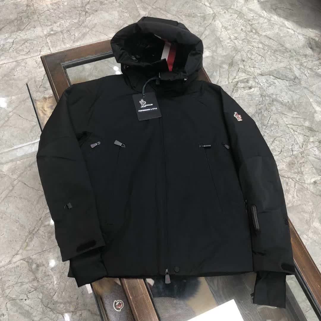 上海山寨北面羽绒成为世界第一,蒙口山寨羽绒服