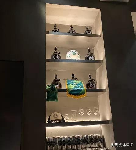 绿城音乐酒吧,绿城酒吧