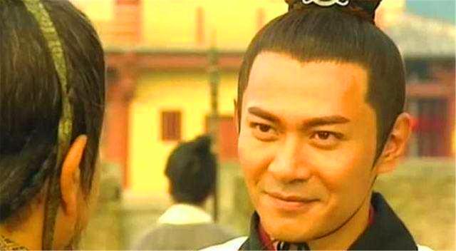 他在白天是太监,晚上是*兽禽**,一晚祸害五十宫女