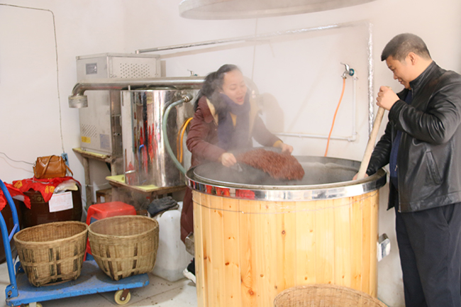 白酒后味甜好还是后味苦好,白酒味苦