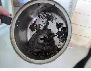 不锈钢锅烧焦了怎么清洗如新,锅烧焦了怎么去黑如新