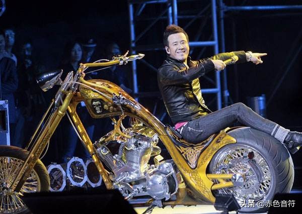 杨坤说自己的成功经历了太多,杨坤传奇故事