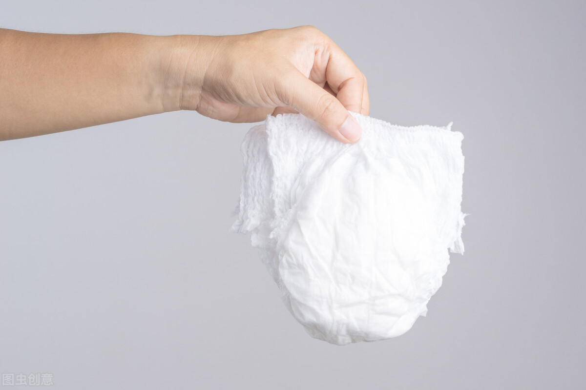 喝水的学问和讲究,婴儿喝水时一次喝多少