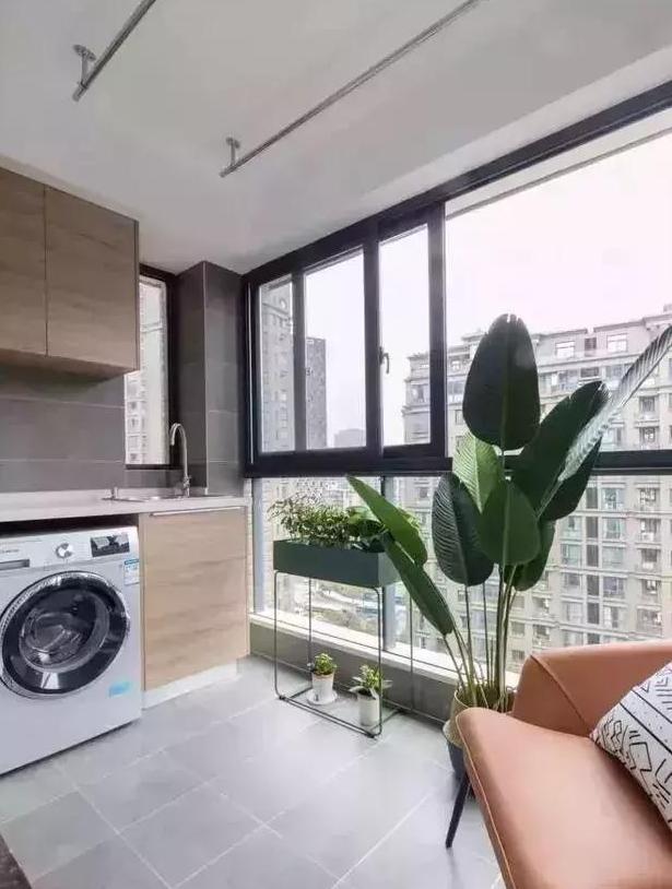 电动晾衣架比较实用的功能,电动晾衣架十大优缺点