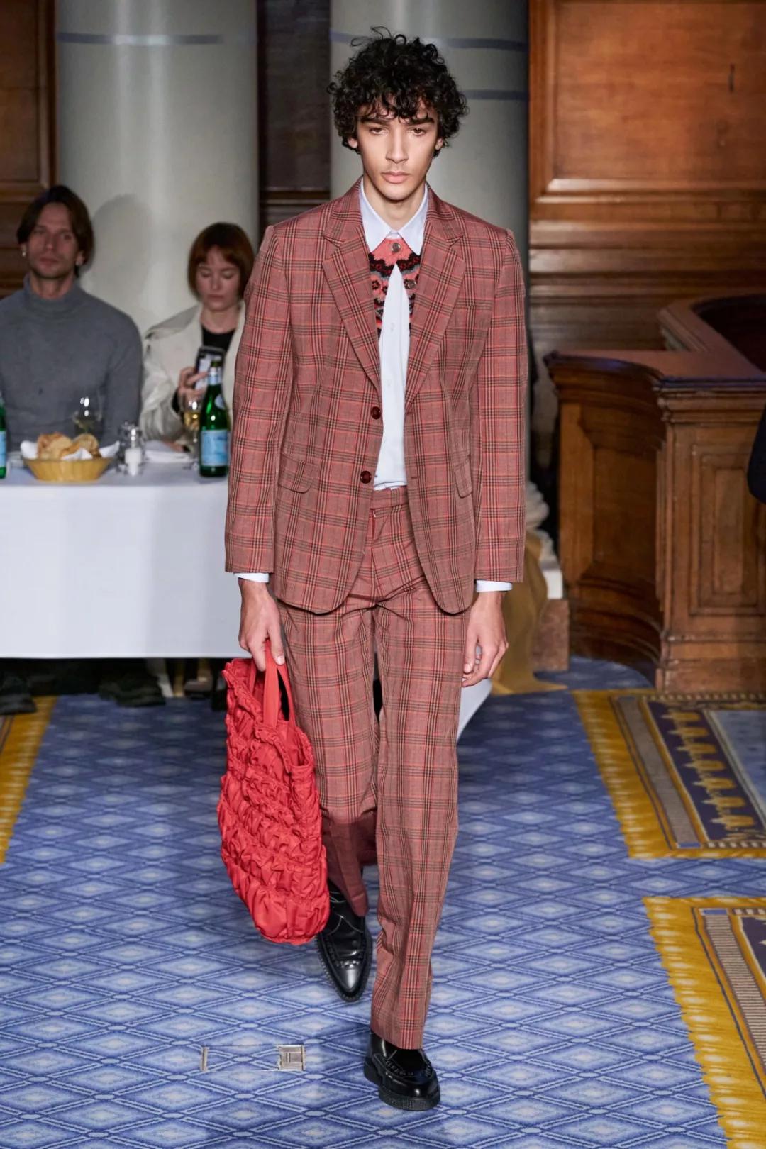 mollygoddard2019,mollygoddard品牌