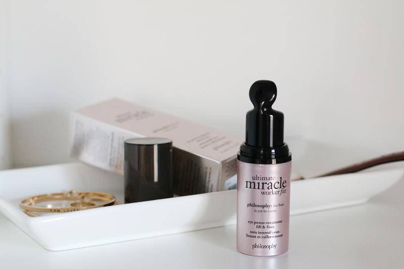 48岁贾静雯状态惊艳美貌依旧,贾静雯如何保持自己的颜值和身材