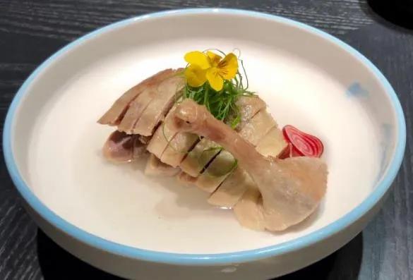 南京小吃鸭血粉丝,南京王府大街小吃