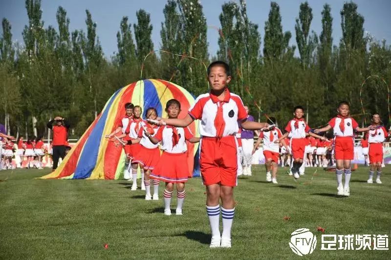 娜荷芽杯足球锦标赛,娜荷芽杯足球赛直播