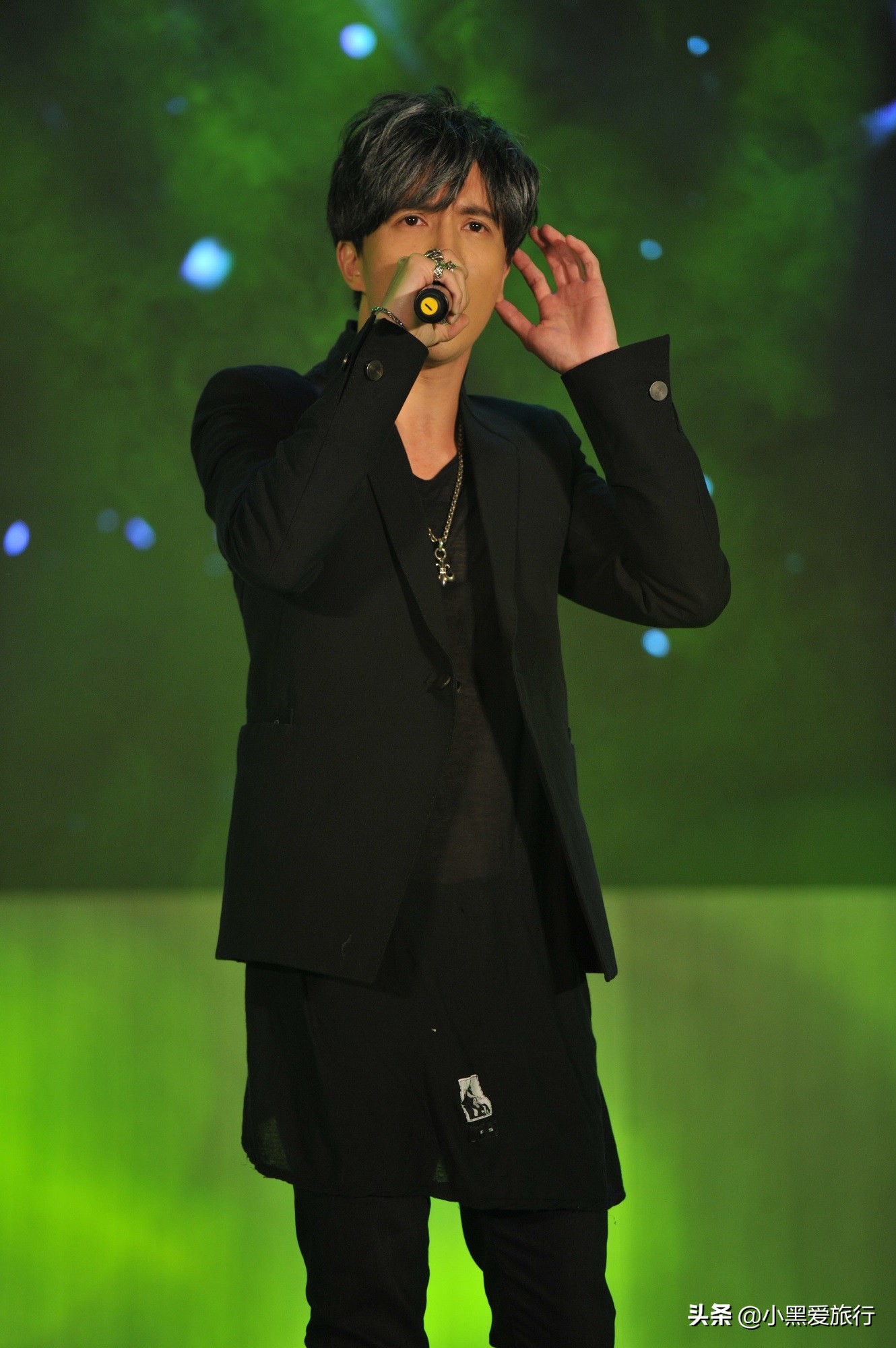 全球*放播**量最高的五首中文歌,曾经大街小巷都在放,你一定都听过